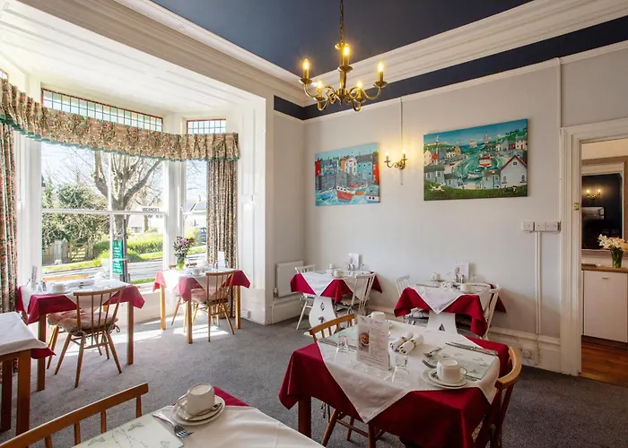 Dunedin Guest House