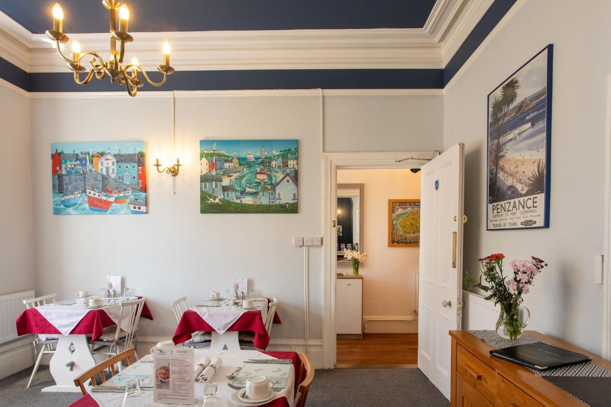 Dunedin 4*