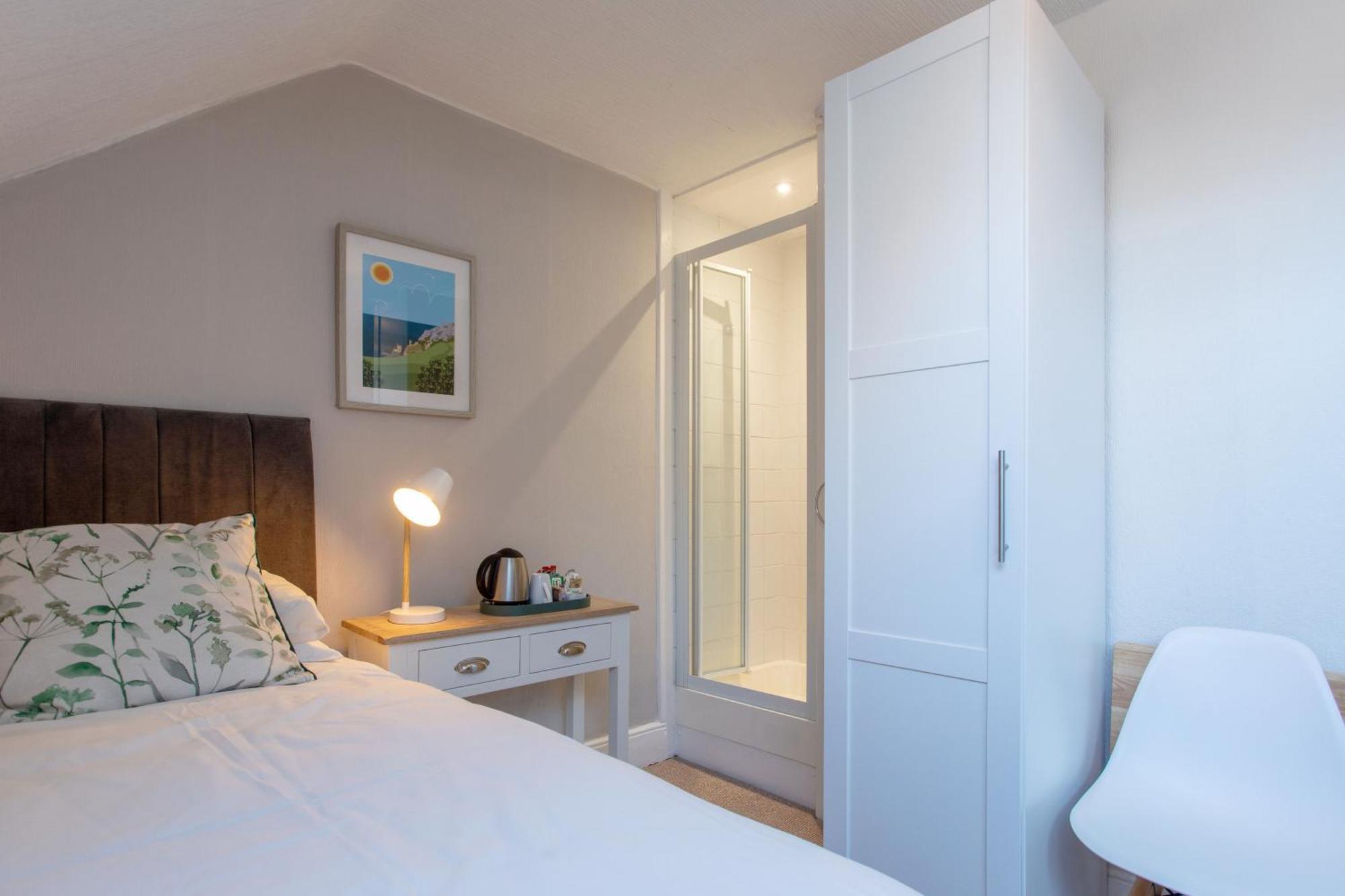 Dunedin Guest house 4*