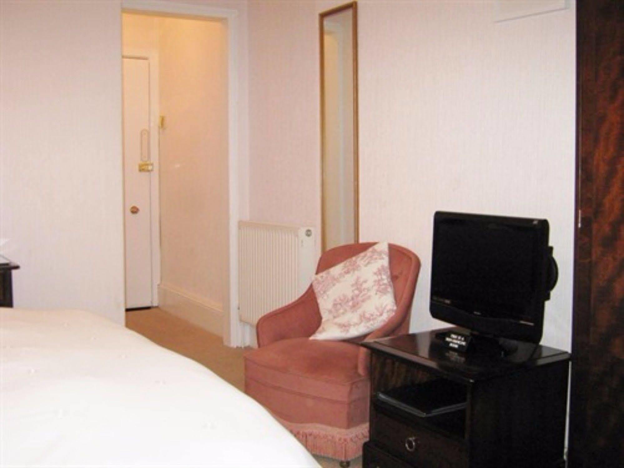 Dunedin 4* Penzance