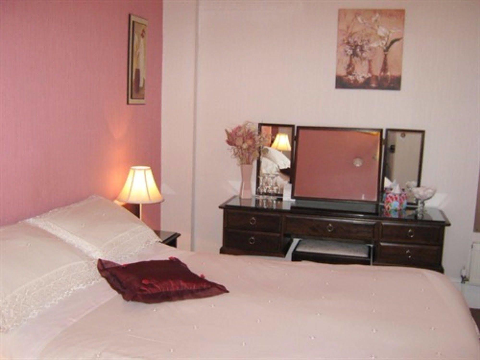 Dunedin Guest house